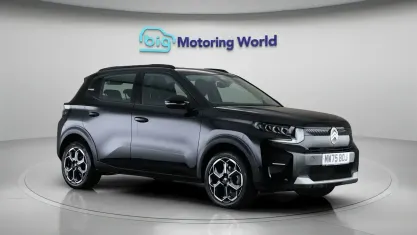 Used Citroën C3 101 HP (74 kW) 2025 Black SUV