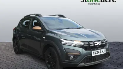 Used Dacia Sandero Extreme 91 HP (66 kW) 2024 Green Hatchback