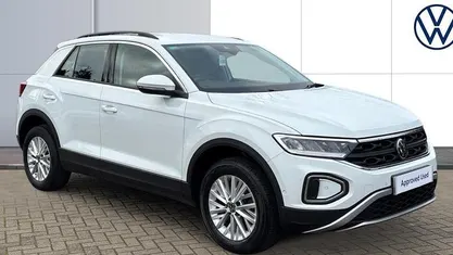 Used 2024 VW T-Roc Life SUV | £18,142 (Fair price)