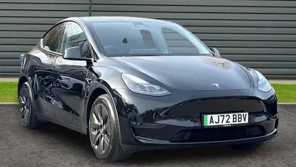 Used Tesla Model Y Long Range AWD 286 kW (389 HP) 2025 SUV
