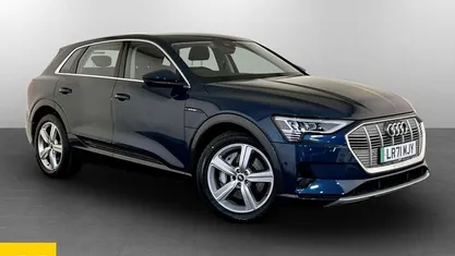 Used 2021 Audi e-tron Comfort SUV | £16,995 (Super price)