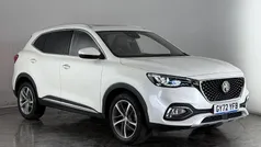 White Used 2022 MG HS Exclusive SUV | £17,400 (Fair price)