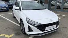 White New 2025 Hyundai i20 Advanced Hatchback | £18,250 (Fair price)