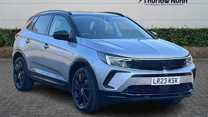 Used Vauxhall Grandland X S 131 HP (96 kW) 2023 Quartz grey SUV
