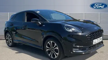 Begagnad Ford Puma ST-Line 125 HK (91 kW) 2023 Svart SUV