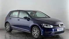 Used 2018 VW Golf VII SE Hatchback | £12,550 (Fair price)