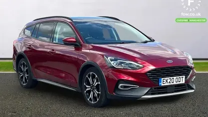 Usado Ford Focus Active X 120 HP (88 kW) 2020 Vermelho Carrinha