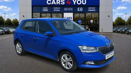 Used Skoda Fabia SE 60 HP (44 kW) 2020 Blue Hatchback