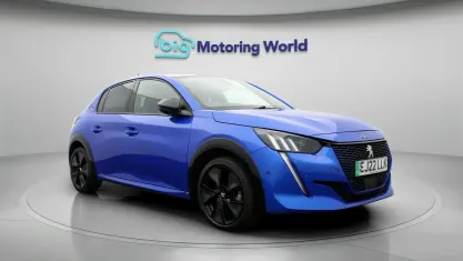 Used Peugeot e-208 GT 100 kW (136 HP) 2022 Blue Hatchback