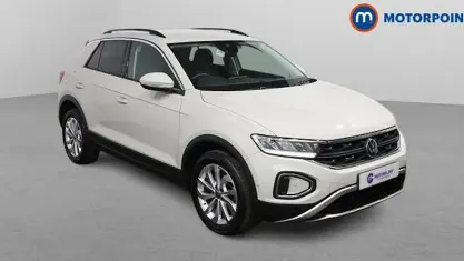 Usado VW T-Roc Match 116 CV (85 kW) 2025 Gris SUV
