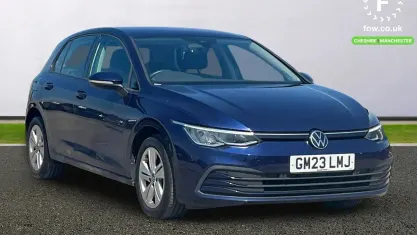 Used VW Golf VIII Pro 116 HP (85 kW) 2023 Blue Hatchback