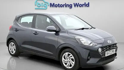 Used Hyundai i10 SE 67 HP (49 kW) 2022 Grey Hatchback
