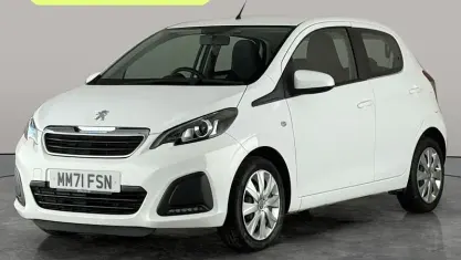 Używany Peugeot 108 Active 72 KM (52 kW) 2022 Biały Hatchback