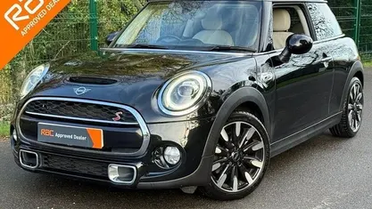 Used 2019 Mini Cooper S Exclusive Hatchback | £14,690 (Fair price)