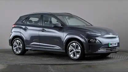 Używany Hyundai Kona SE 100 kW (136 KM) 2022 Szary SUV