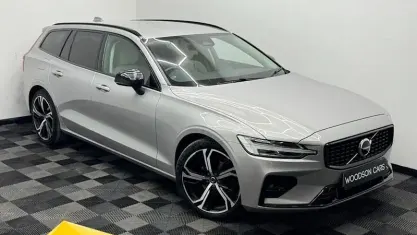 Used Volvo V60 Plus 197 HP (144 kW) 2023 Silver Estate