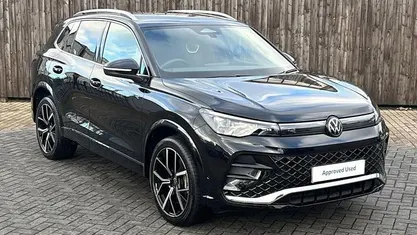 Used 2025 VW Tiguan R-line SUV | £33,999 (Fair price)