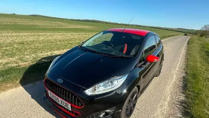 Used Ford Fiesta Zetec 140 HP (102 kW) 2016 Black Hatchback