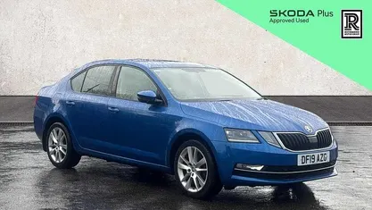 Blue Used 2019 Skoda Octavia SE L Hatchback | £15,800 (Fair price)