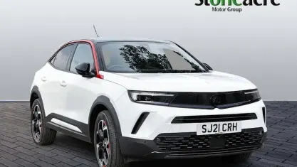 Used Vauxhall Mokka SRi 101 HP (74 kW) 2021 White SUV