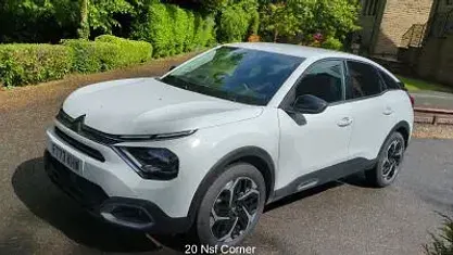 Usado Citroën C4 Comfort 131 HP (96 kW) 2023 Branco SUV