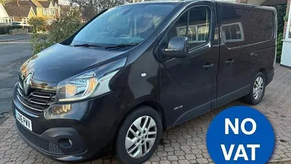 Used 2016 Renault Trafic MPV | £9,970 (Super price)