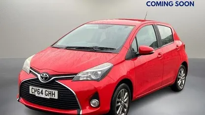 Used Toyota Yaris 99 HP (72 kW) 2015 Hatchback