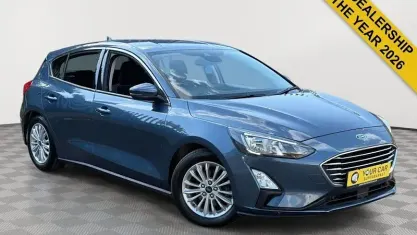 Begagnad Ford Focus Titanium 125 HK (91 kW) 2020 Halvkombi