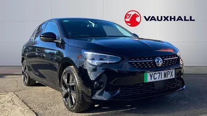 Used Vauxhall Corsa-e Elite 100 kW (136 HP) 2020 Black Hatchback