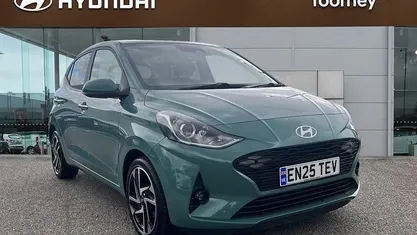 Used Hyundai i10 Premium 79 HP (58 kW) 2026 Hatchback