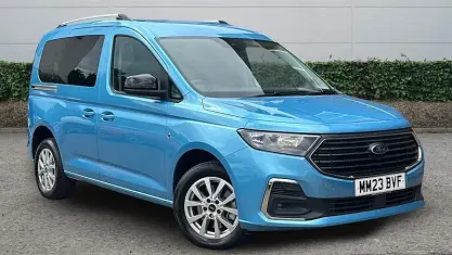 Used Ford Tourneo Connect Titanium 122 HP (89 kW) 2023 Blue MPV