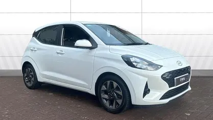 Used 2025 Hyundai i10 Advanced Hatchback | £15,345 (Fair price)