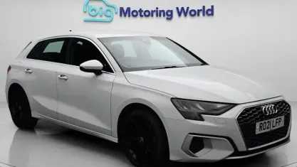 Used Audi A3 Sportback e-tron Sport 204 HP (150 kW) 2021 White Hatchback