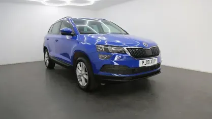 Used Skoda Karoq SE Technology 150 HP (110 kW) 2019 Blue SUV