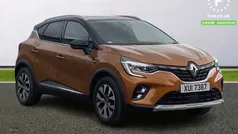 Orange/black Used 2020 Renault Captur Version S SUV | £13,099 (Fair price)