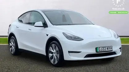 Used Tesla Model Y Long Range AWD 286 kW (389 HP) 2022 White SUV