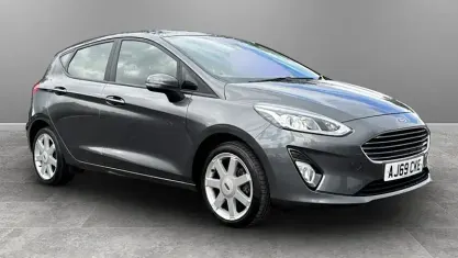 Used Ford Fiesta Zetec 101 HP (74 kW) 2019 Hatchback