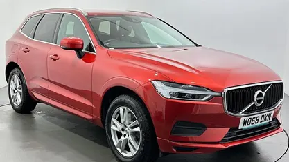 Used Volvo XC60 Momentum 250 HP (183 kW) 2018 Red SUV