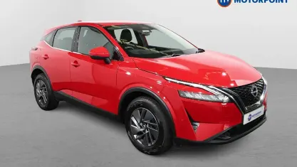 Used Nissan Qashqai Acenta Premium 140 HP (102 kW) 2023 Red SUV