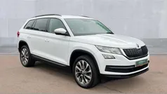 White Used 2021 Skoda Kodiaq SE Drive SUV | £20,750 (Fair price)