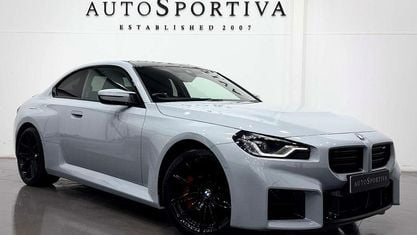 Begagnad BMW M2 Shadowline 460 HK (338 kW) 2023 Grå Sportkupé