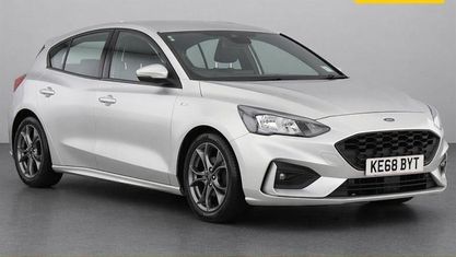 Begagnad Ford Focus ST-Line 120 HK (88 kW) 2020 Halvkombi