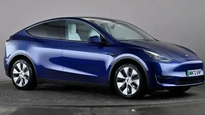 Used Tesla Model Y Long Range AWD 286 kW (389 HP) 2025 SUV