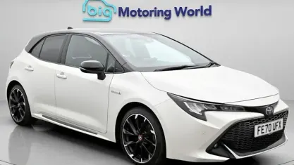 Usado Toyota Corolla Sport 184 HP (135 kW) 2022 Citadino
