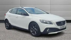 Used 2015 Volvo V40 CC Estate | £7,889 (Fair price)