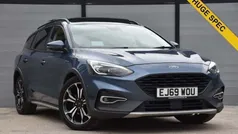 Blue Used 2019 Ford Focus Active Estate | £9,895 (Fair price)