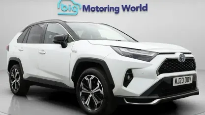 Begagnad Toyota RAV4 306 HK (225 kW) 2022 SUV