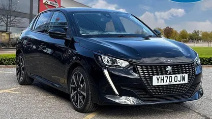 Second-hand Peugeot 208 Allure Premium 102 CP (75 kW) 2022 Hatchback