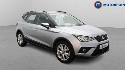 Używany Seat Arona SE Technology 110 KM (80 kW) 2020 Srebrny SUV