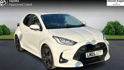 Used Toyota Yaris Hybrid Design 116 HP (85 kW) 2025 Hatchback
